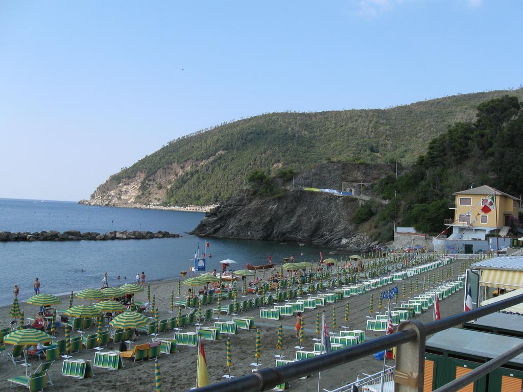 Hotel Residence Moneglia Buitenkant foto