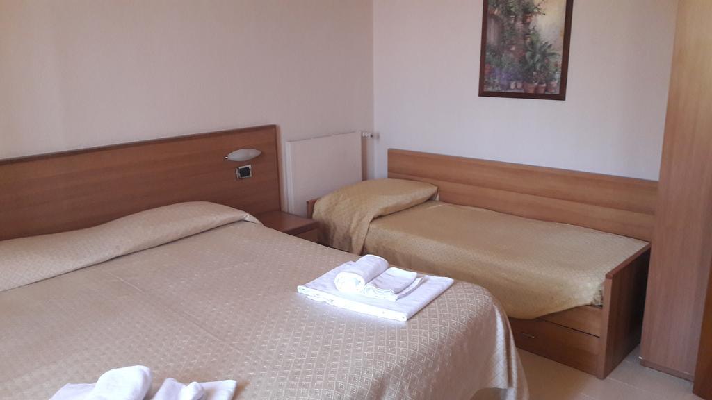 Hotel Residence Moneglia Buitenkant foto